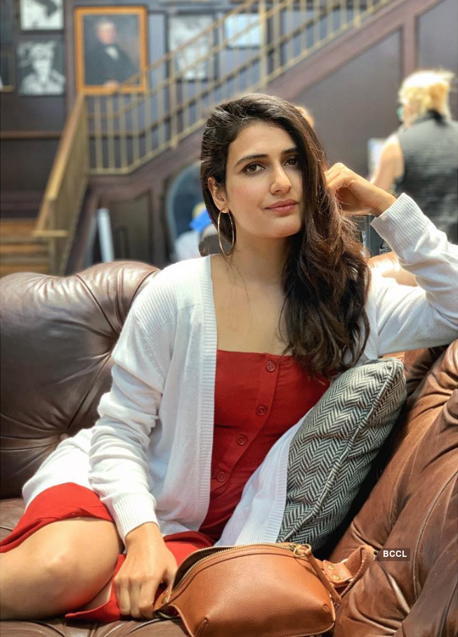 Actress Fatima Sana Shaikh Is Grabbing All Attention For Her Instagram ...