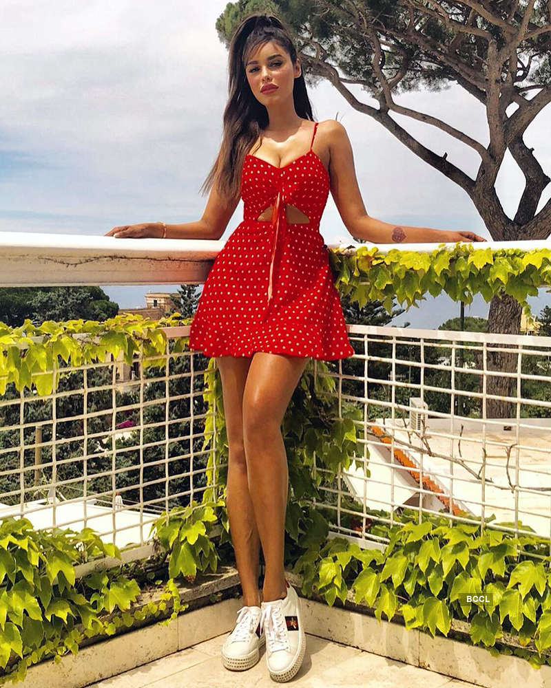 ‘Bigg Boss’ beauty Gizele Thakral is turning up the heat with her vacation pictures
