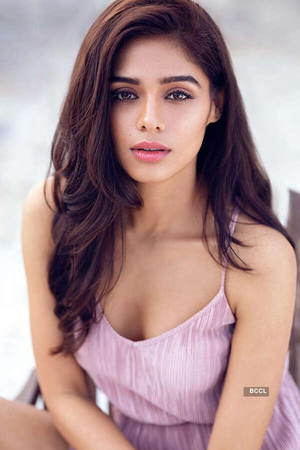  Pranati Rai Prakash&rsquo;s pictures