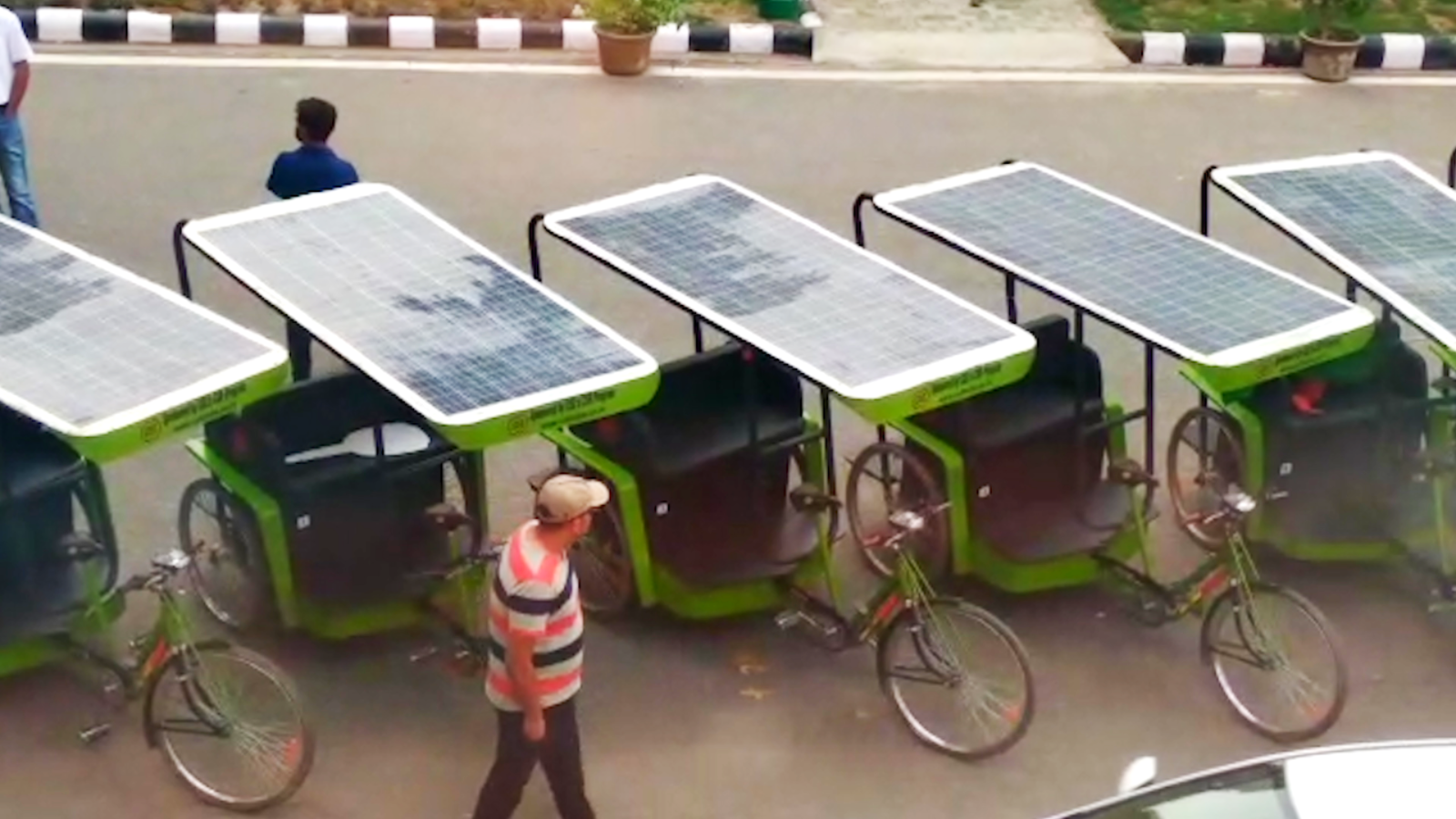 CEL hands-over 10 solar-powered rickshaws in IIT-Delhi