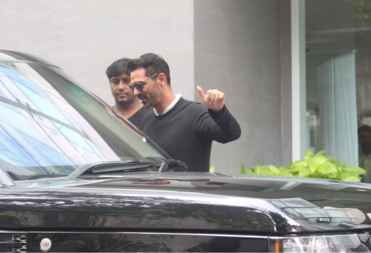 Arjun Rampal and girlfriend Gabriella Demetriades leave hospital with their newborn baby boy