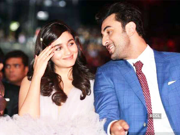 Alia Bhatt and Ranbir Kapoor pictures