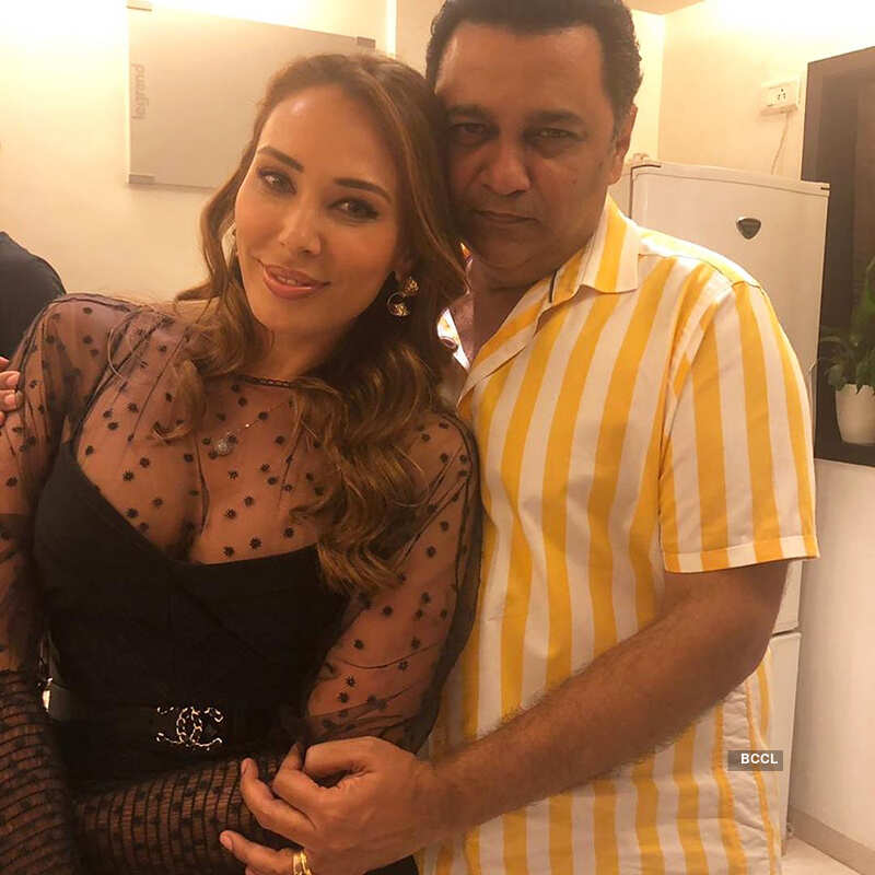 Iulia Vantur birthday pictures