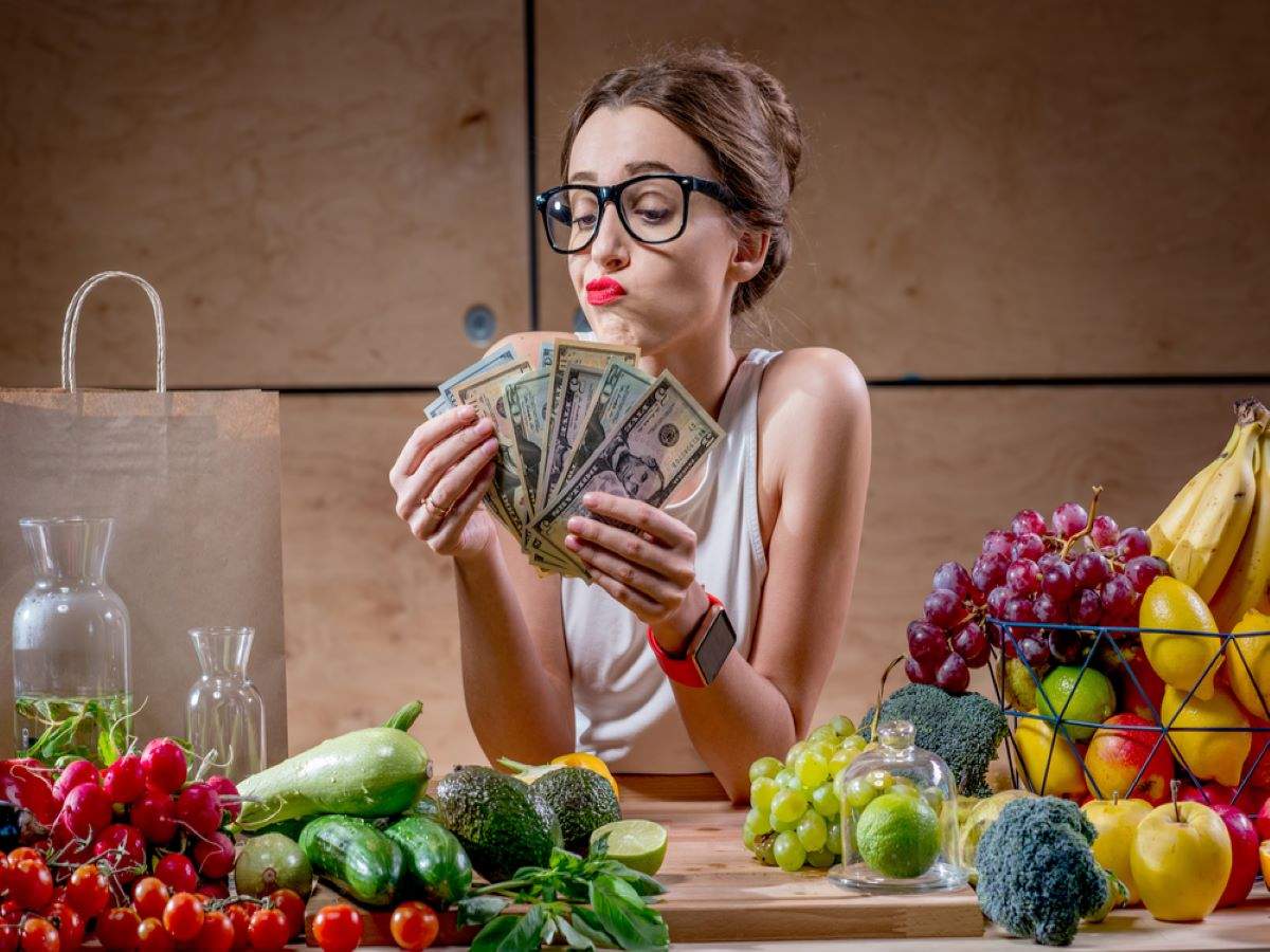 The Ultimate Guide To Meal Prep On A Budget (2022) What Healthy Foods Can I Eat on a Budget?