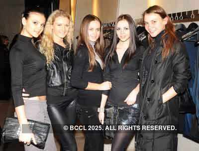 Preview of Fall-Winter Collection '10