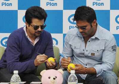 Anil, Sunil meet underprivileged kids
