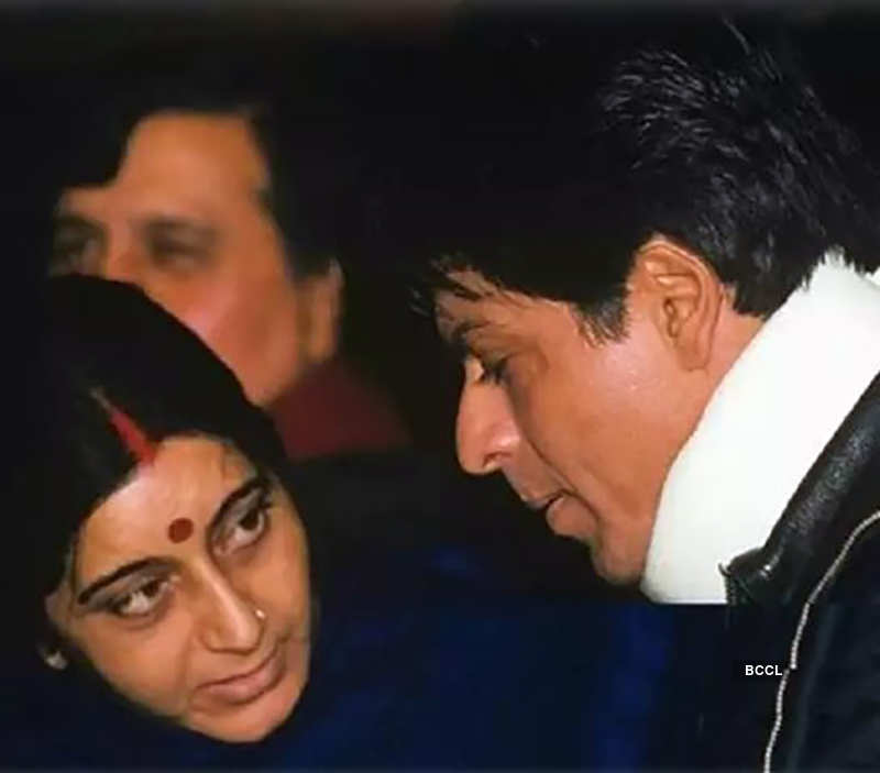 Sushma Swaraj’s golden moments with Big B, Sridevi, Dilip Kumar & others
