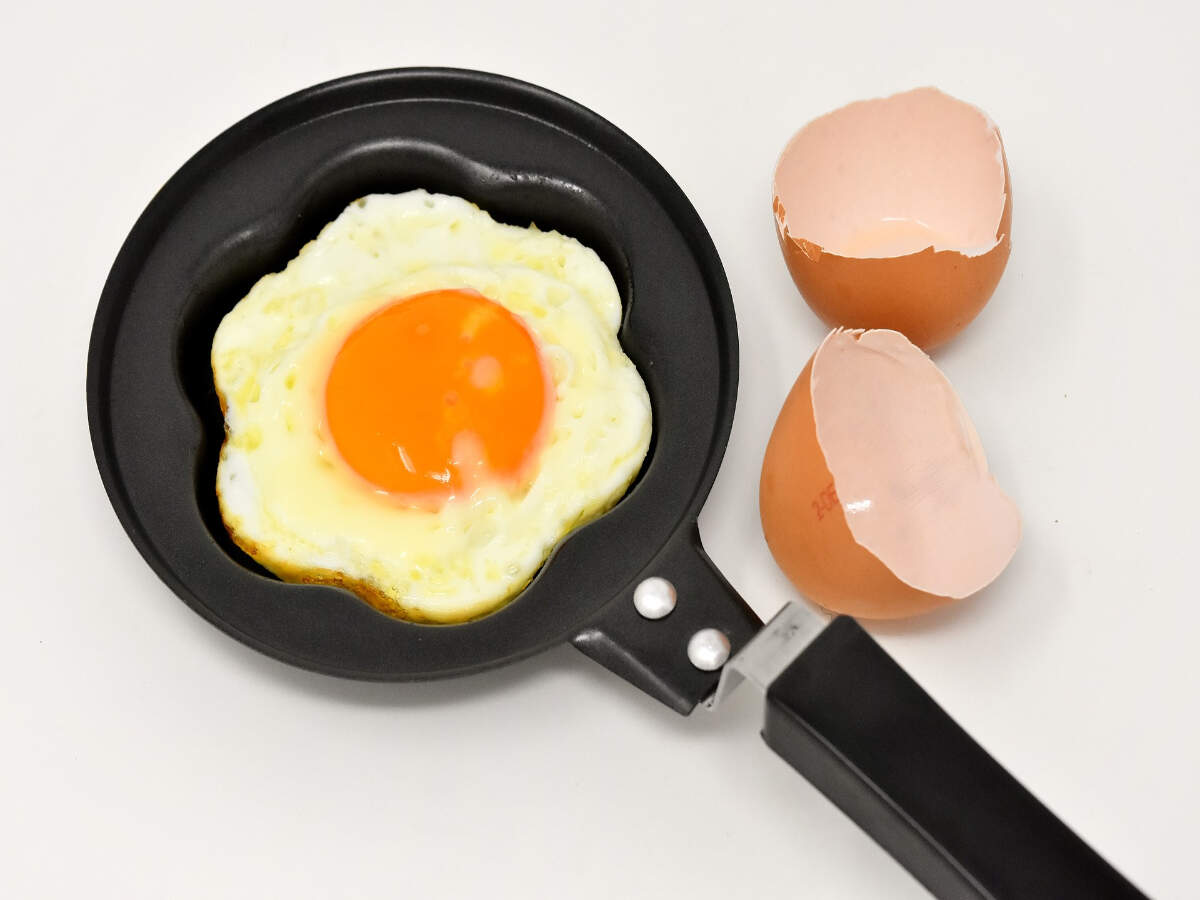This is the healthiest way to cook eggs