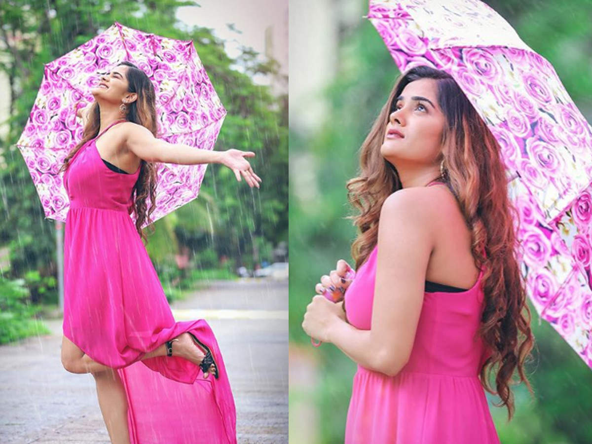 Bhagyashree Mote looks breathtakingly beautiful in her latest post