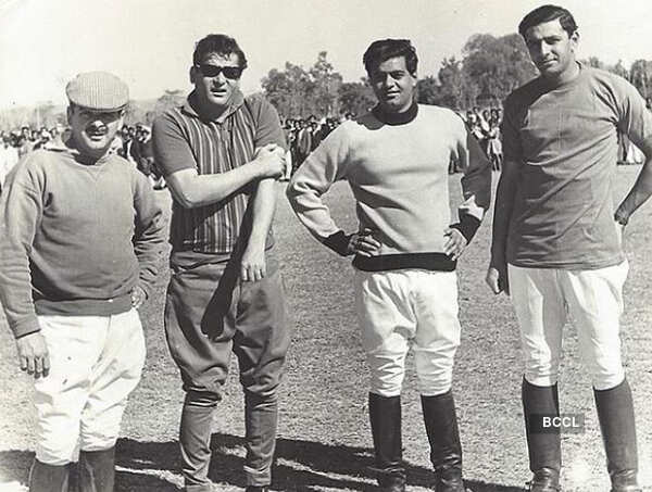 Remembering Shammi Kapoor on his 8th death anniversary