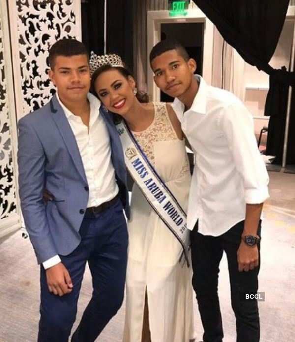 Ghislaine Mejia Crowned Miss World Aruba 2019 4035