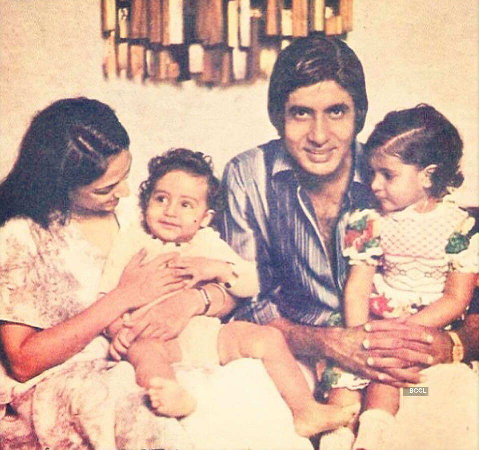 Amitabh Bachchan shares pictures Abhishek & Shweta