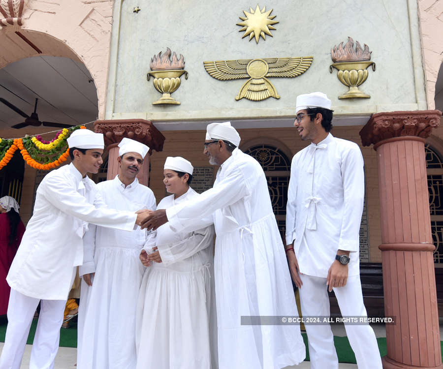 In Pics: This Is How Parsi Community Celebrated Its New Year ...