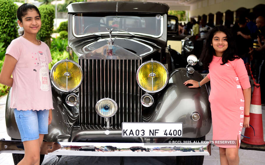 Stunning photos of vintage cars at Chennai heritage auto show