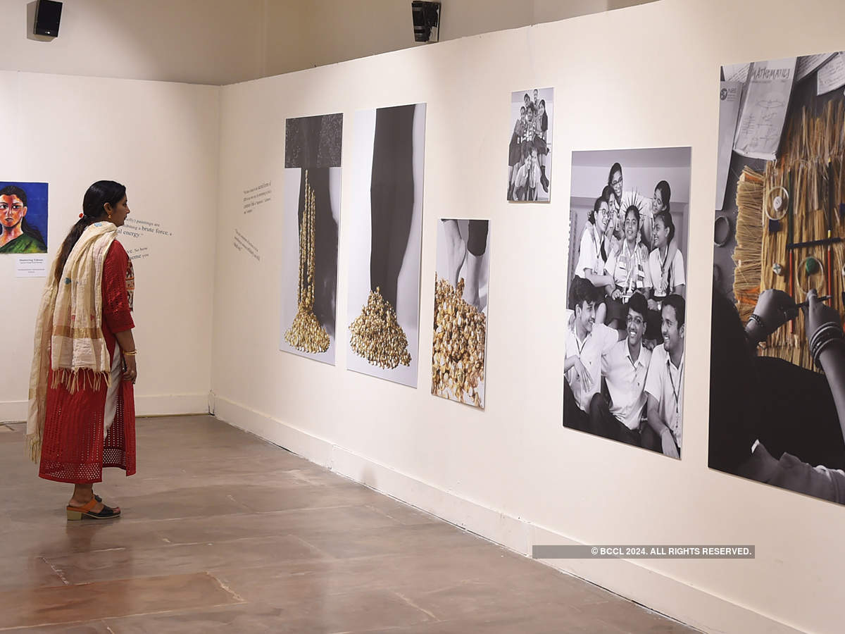 Art exhibition by school kids left the audience awestruck