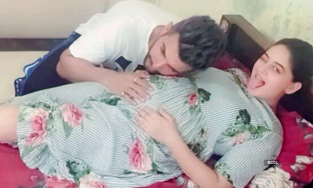 Mahhi Vij and Jay Bhanushali welcome baby girl