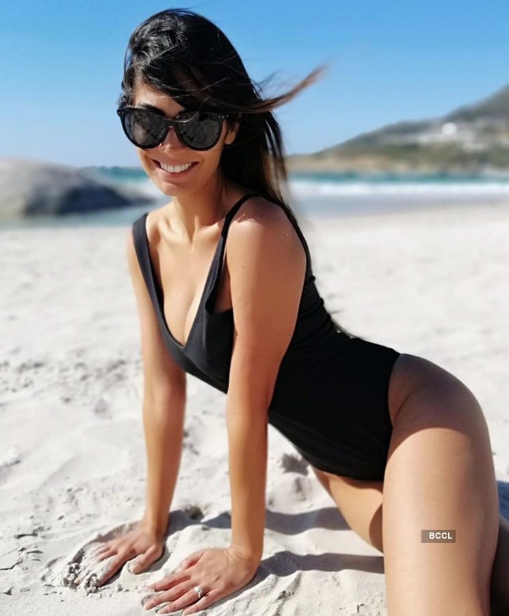Bruna Abdullah is creating waves on the internet with her striking pictures