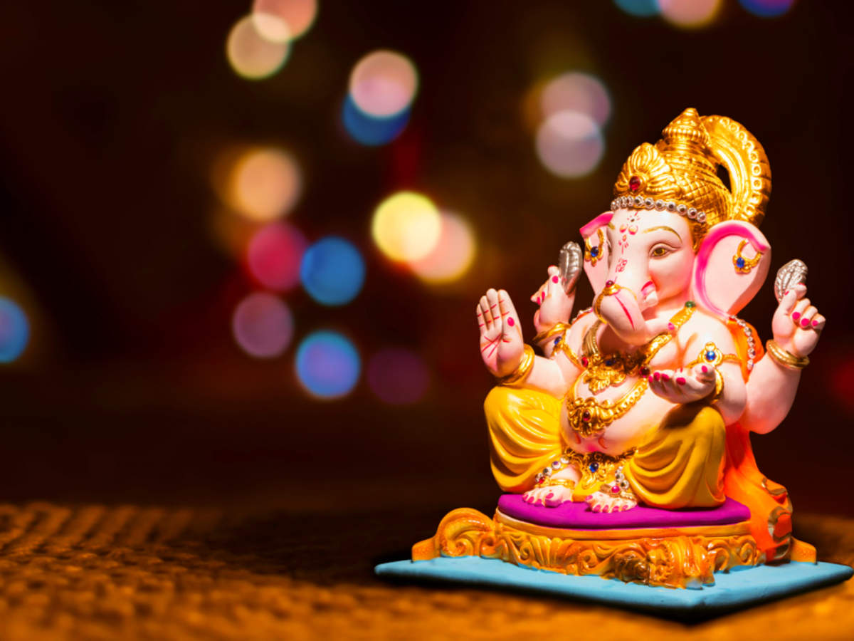 Happy Vinayaka Chavithi 2018 Pictures, Messages, Wishes