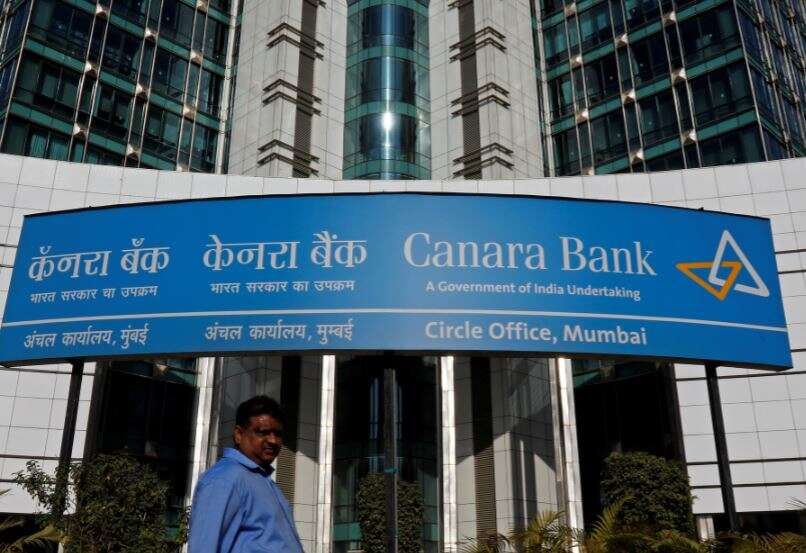 Big Bank Theory 10 Psbs Merged Into 4 Large Entities Times Of India
