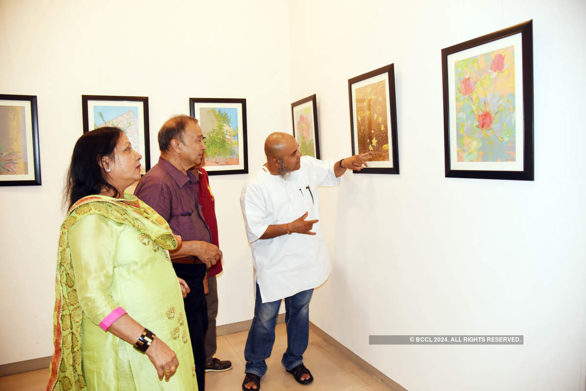 Jaipurites attend a photo exhibition