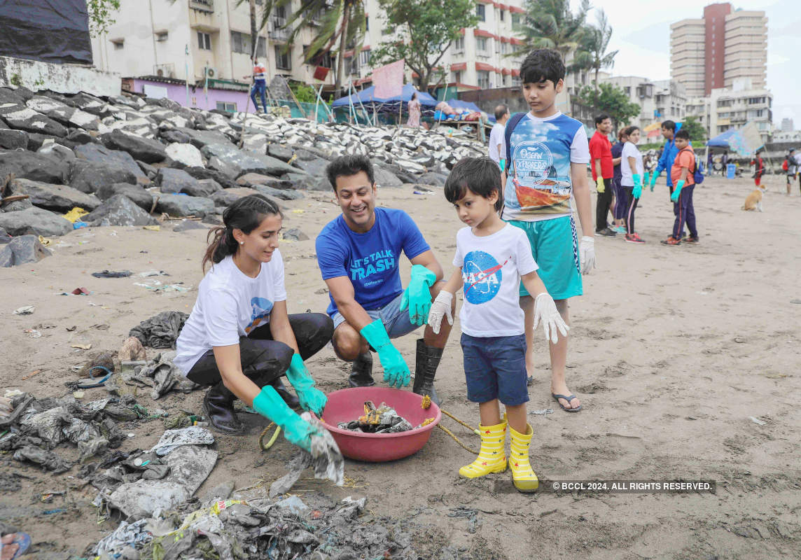 Pragya and Abhishek Kapoor host beach clean-up drive to celebrate their son's first birthday