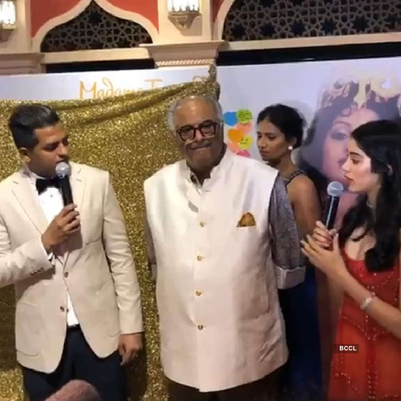 Sridevi’s wax statue at Madame Tussauds: Boney Kapoor & daughters Janhvi & Khushi get emotional