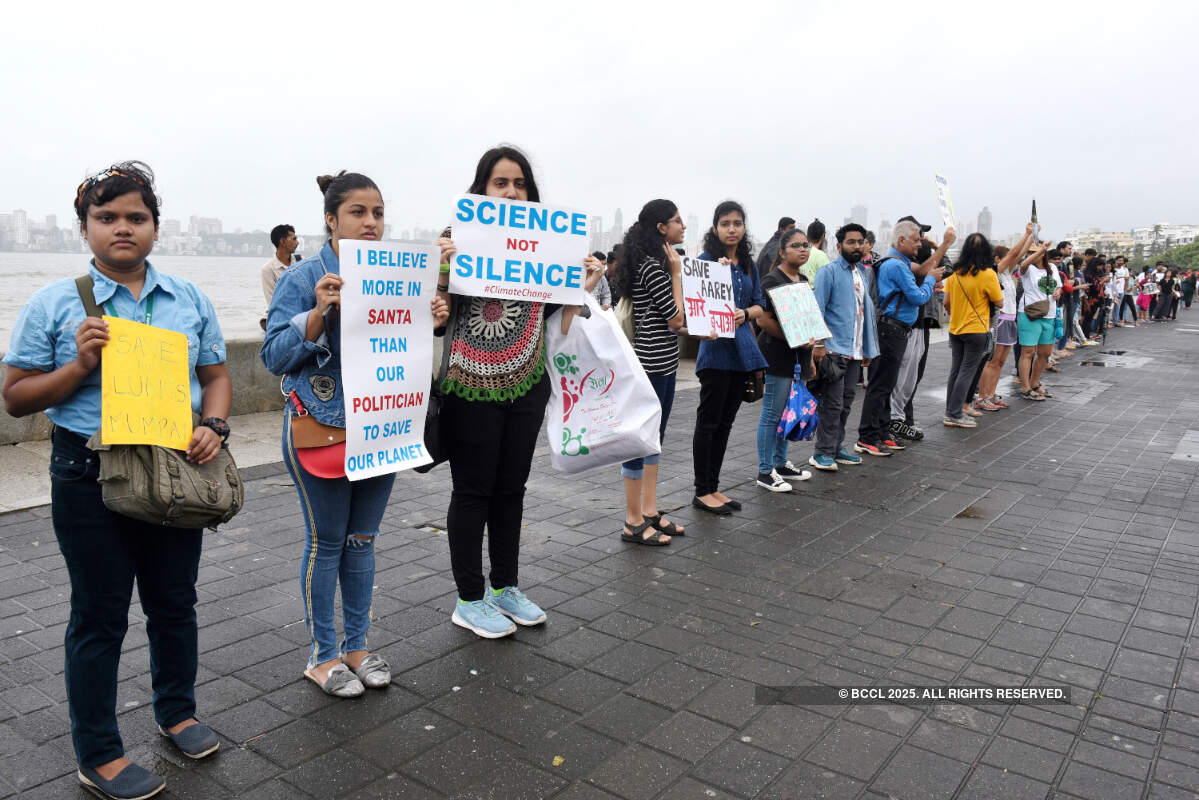 Angry Mumbaikars take to streets against slashing of Aarey forest trees