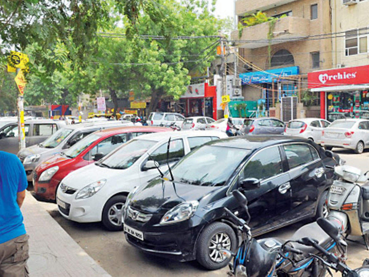 Delhi Has 75 Lakh Active Vehicles But Parking Space For Less Than