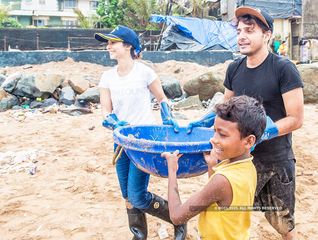 Clean-up drive at Versova beach
