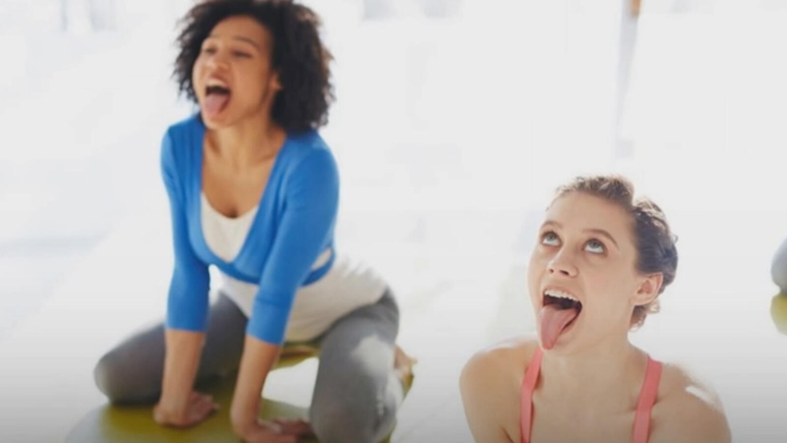 Yoga to fight aging and facial distortion