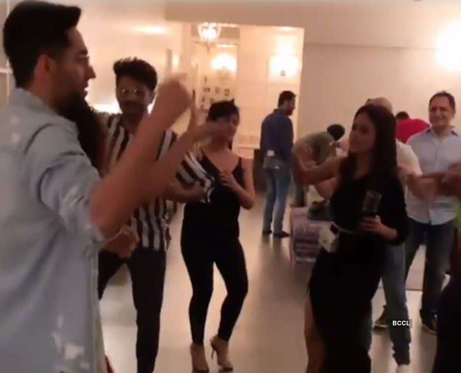 Inside pics from Ayushmann Khurrana's 35th birthday bash