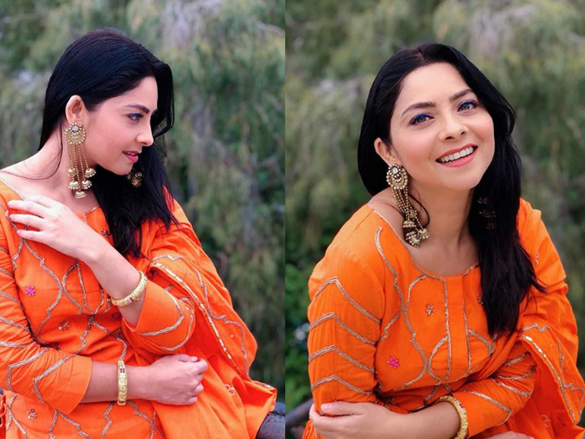 Sonalee Kulkarni Instagram Photos Photo Sonalee Kulkarni Looks Simply Beautiful In Her Latest Instagram Post