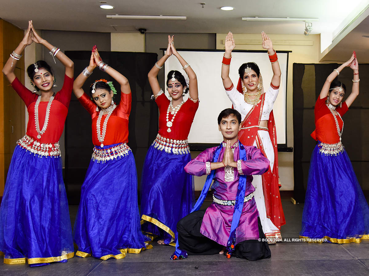 Celebration of dance, music and poetry