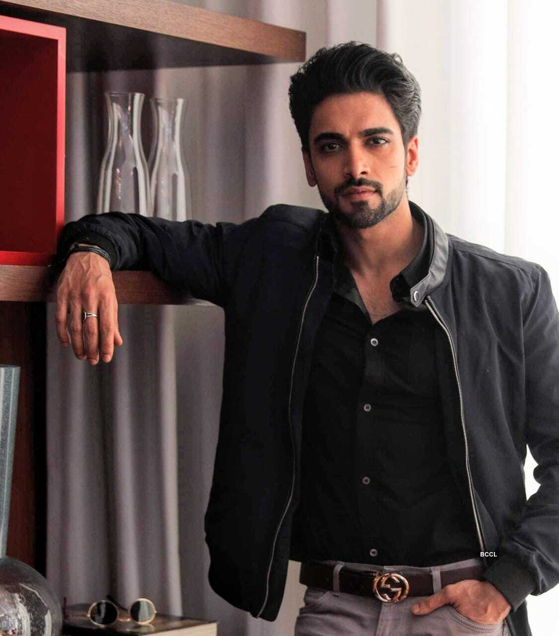 Actor Aakash Ahuja nailed it as a 'baddie' in 'Pal Pal Dil Ke Pass'