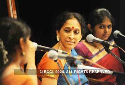 Jayshree performs