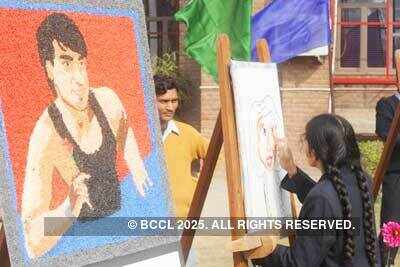 Ajay promotes 'Toonpur Ka..' 