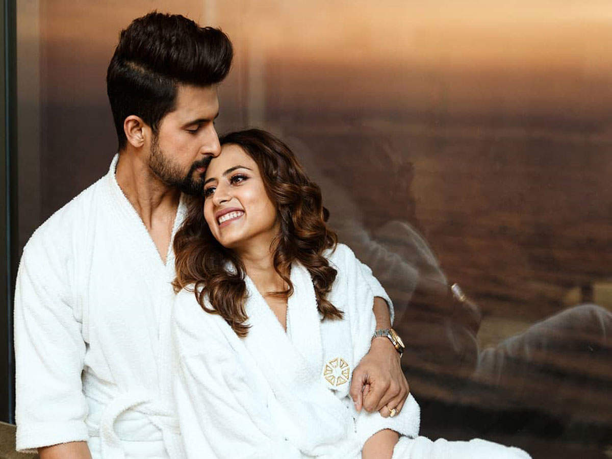 This adorable click of Sargun Mehta and Ravi Dubey will certainly ...