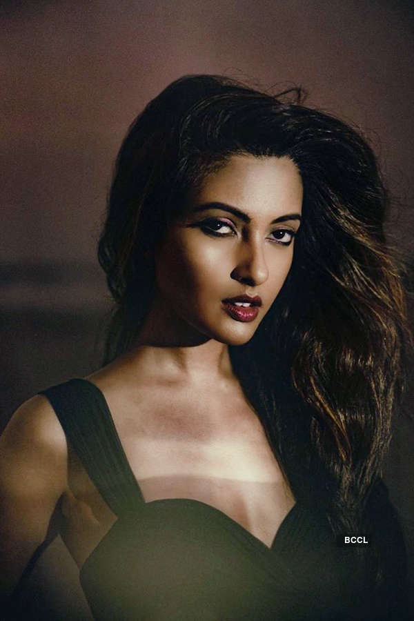 These Bewitching Pictures Of Riya Sen You Simply Can T Miss Pics These Bewitching Pictures Of