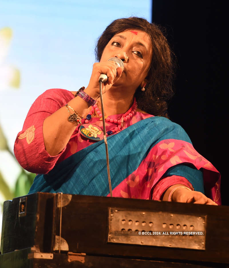 Musicians perform at 'Chalachhitre Rabindranath'