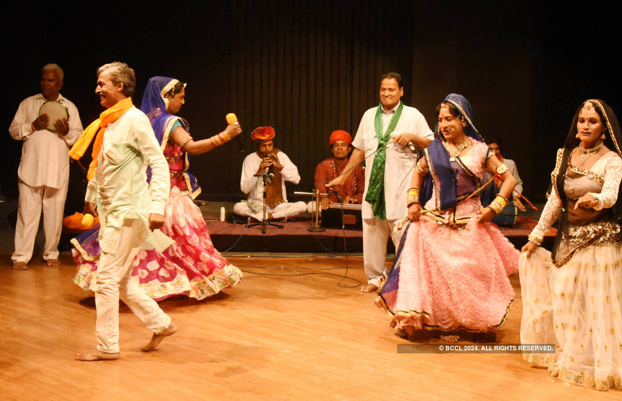 Tura Kalangi Dangal: A play | Photogallery - ETimes