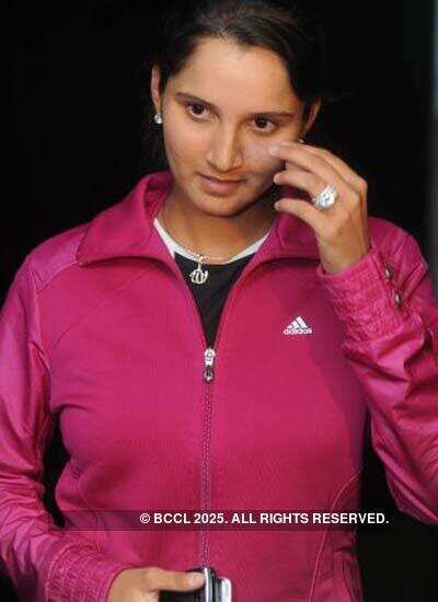 Sania Mirza at store launch 