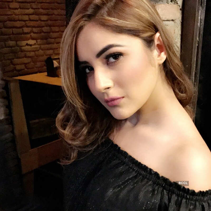 ์ Bigg Boss 13 ์ฐธ๊ฐ์ Shehnaaz Gill์ ๋งค๋ ฅ์ ์ธ ์ฌ์ง์ ๋์น ์ ์์ต๋๋ค! ์ Bigg Boss 13 ์ฐธ๊ฐ์ Shehnaaz Gill์ ๋งค๋ ฅ์ ์ธ ์ฌ์ง์ ๋์น ์ ์์ต๋๋ค!
