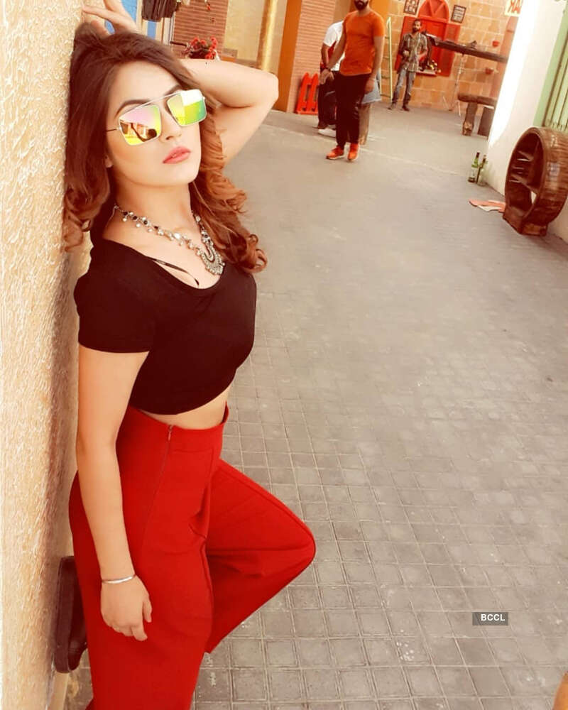 ์ Bigg Boss 13 ์ฐธ๊ฐ์ Shehnaaz Gill์ ๋งค๋ ฅ์ ์ธ ์ฌ์ง์ ๋์น ์ ์์ต๋๋ค! ์ Bigg Boss 13 ์ฐธ๊ฐ์ Shehnaaz Gill์ ๋งค๋ ฅ์ ์ธ ์ฌ์ง์ ๋์น ์ ์์ต๋๋ค!