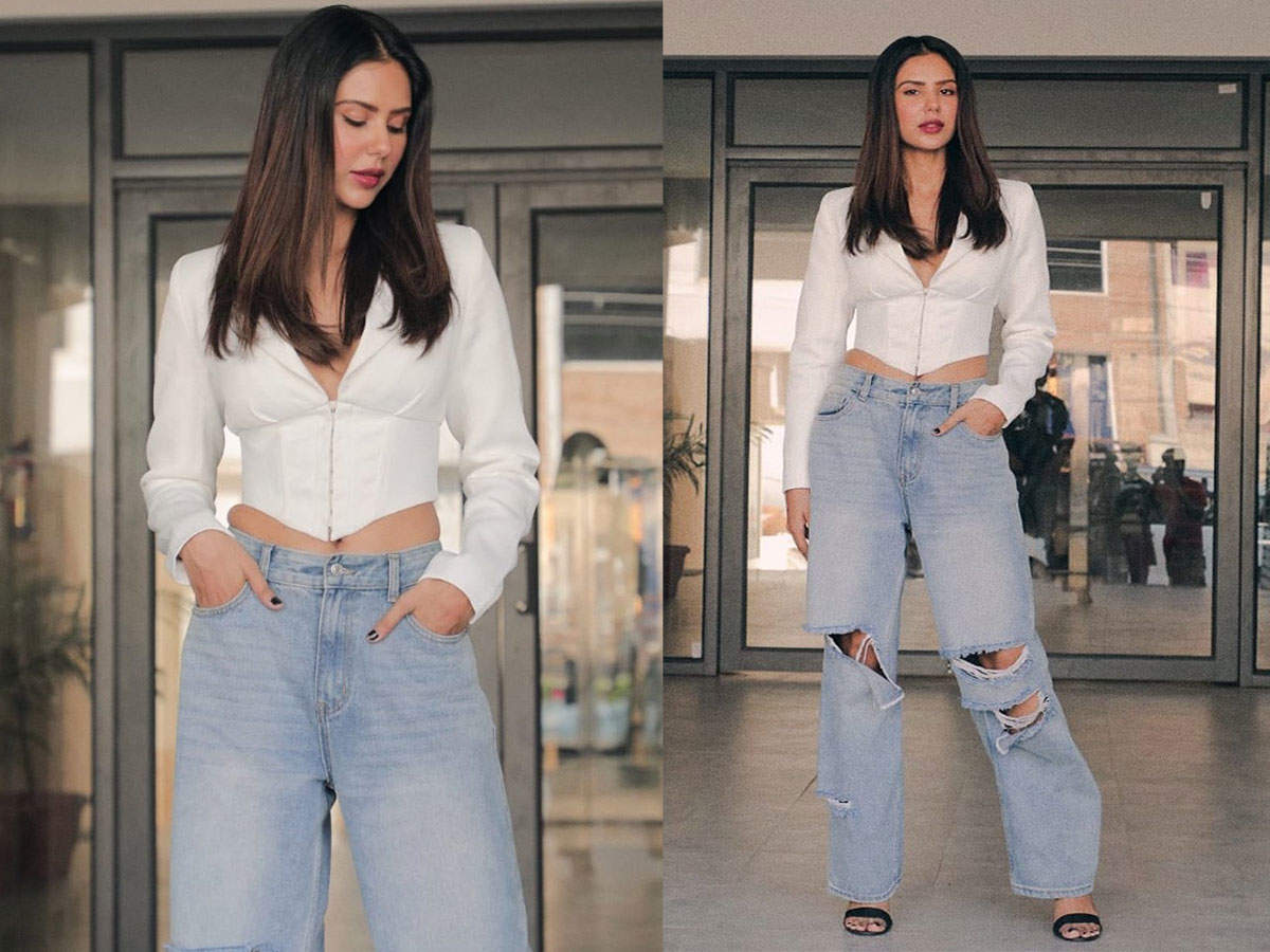 Sonam Bajwa stuns all with her flawless look during the promotions of ...