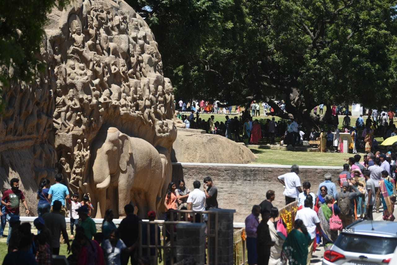 In pics: People throng the Mahabalipuram monuments a day after PM Modi and Xi's visit