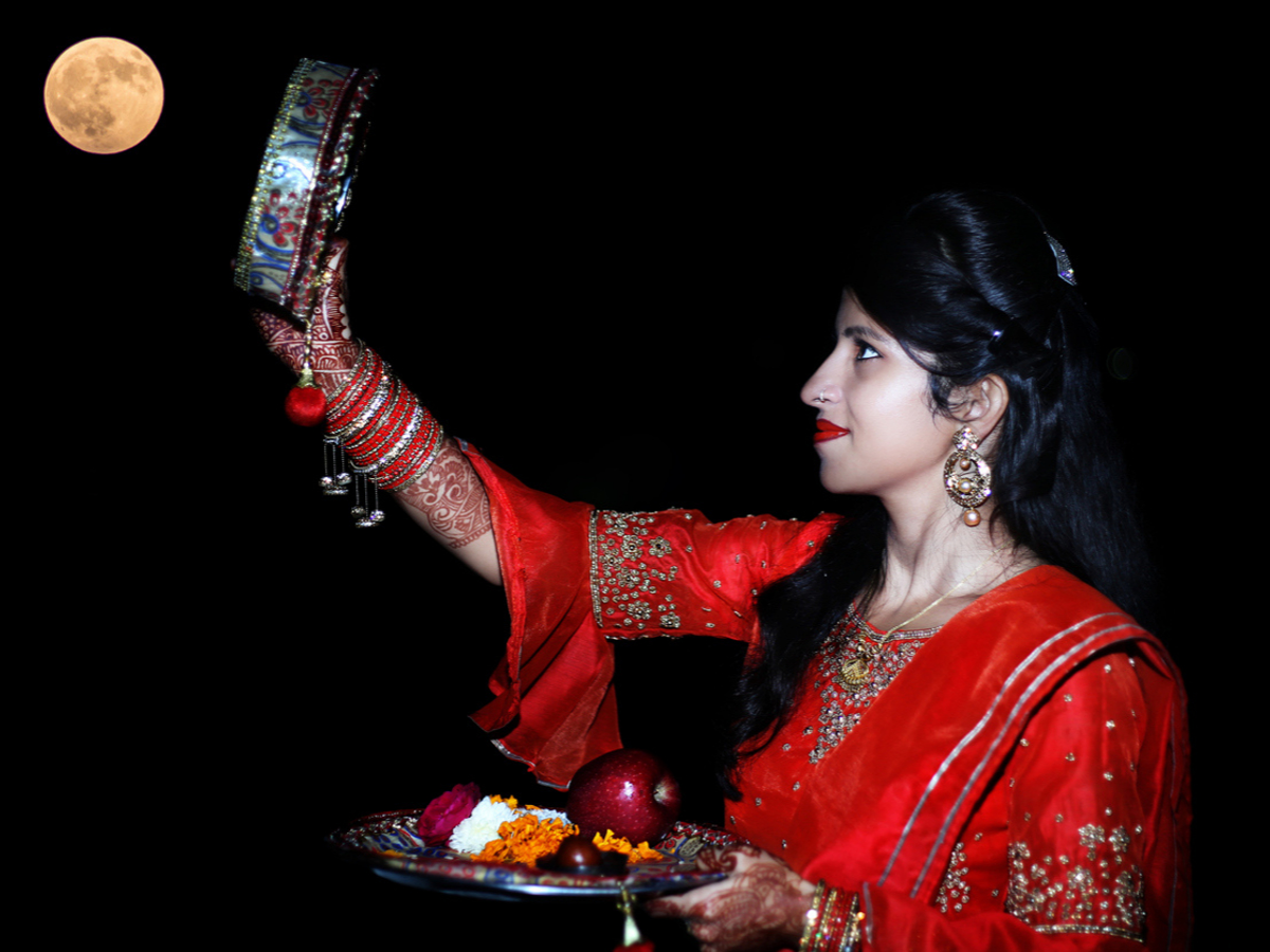 Karwa Chauth 2022: 4 incredible fasting tips to get you through the day