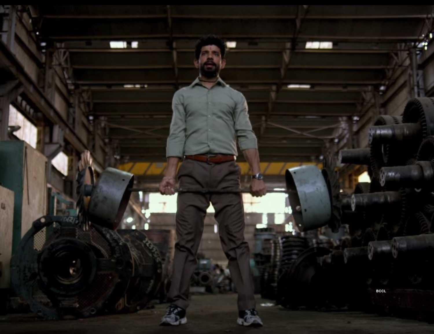 'Mukkabaaz' fame Vineet Kumar Singh to play the lead in Susi Ganeshan&rsquo;s crime thriller