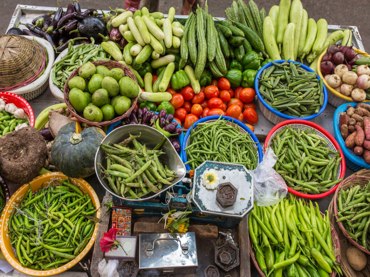 7 Reasons Why You Must Eat Local Food