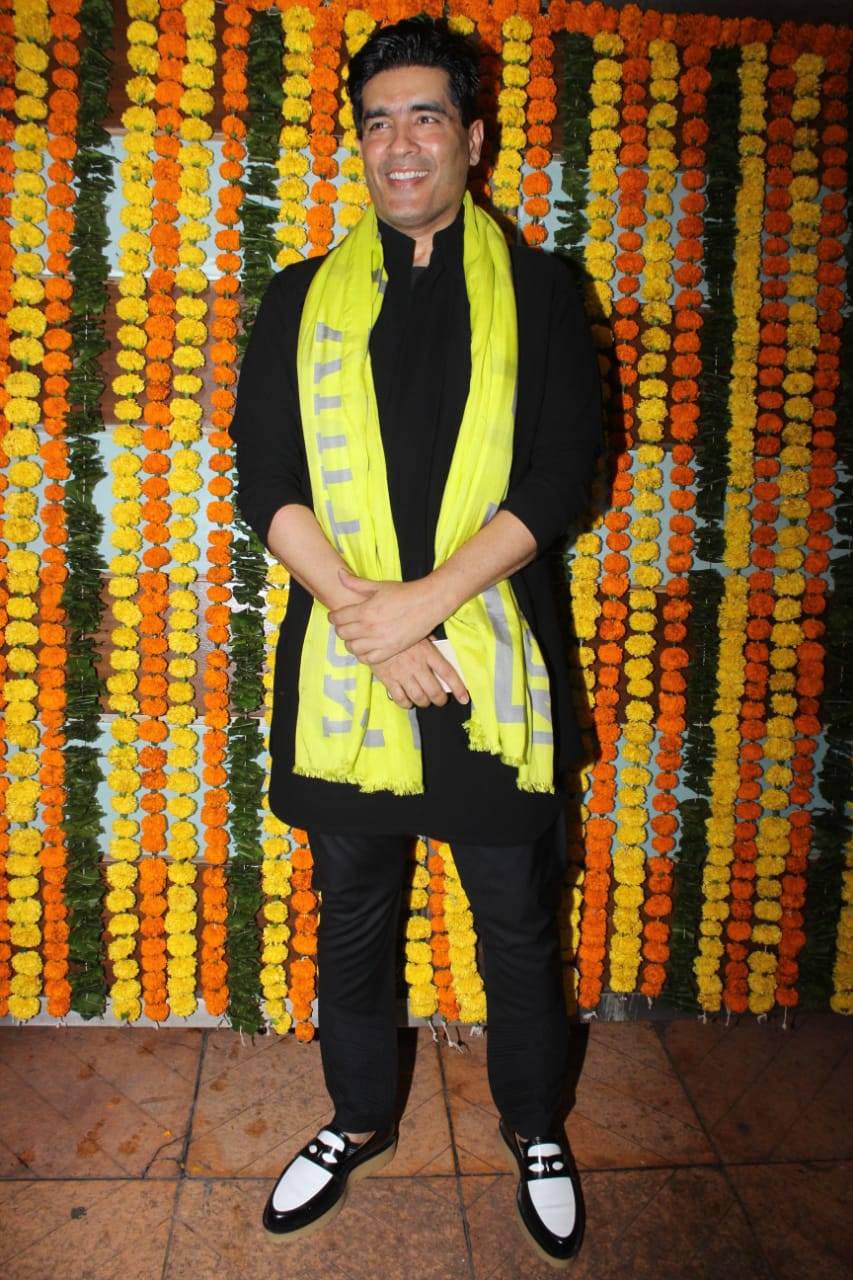 Ekta Kapoor's Diwali bash(29).