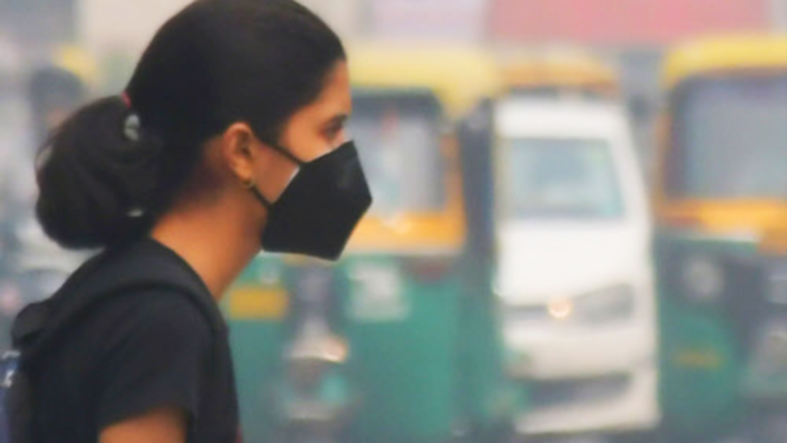SC directs Delhi govt to fix 13 pollution hotspots in a week